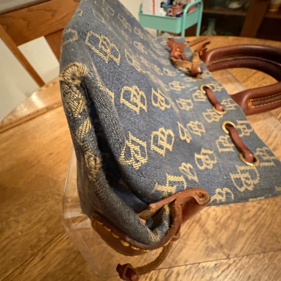Dooney Bourke Denim Logo Small Satchel Leather Accents and Hang Tag. - Picture 16 of 16